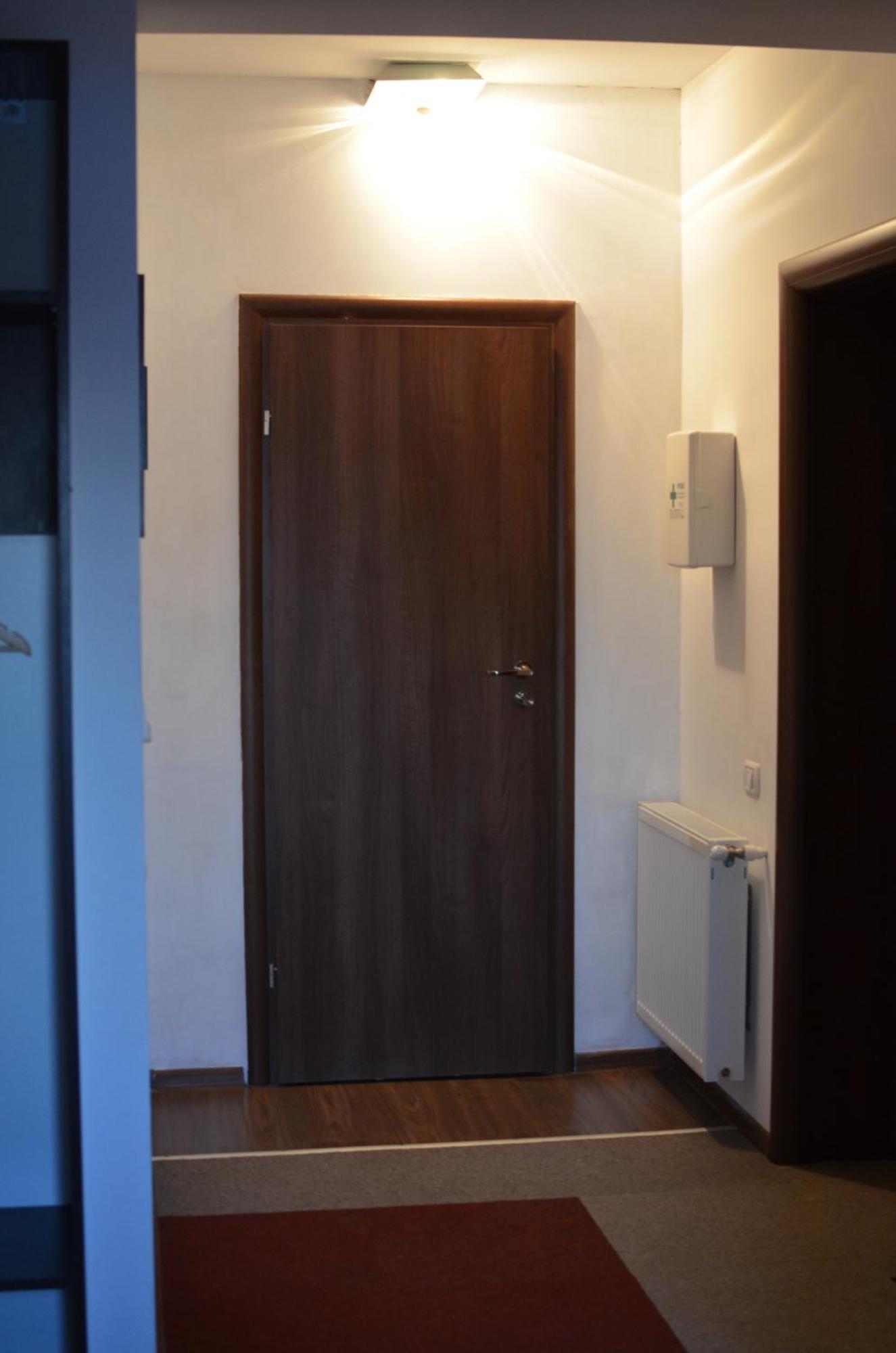 Vila Cu Trandafiri Cozy Apartments 2 Camere Bragadiru エクステリア 写真